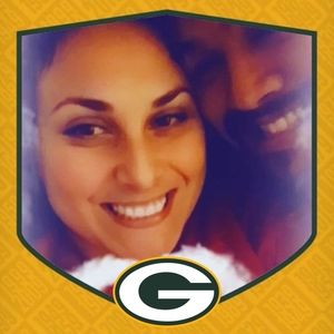 Meet your Posher, Anca